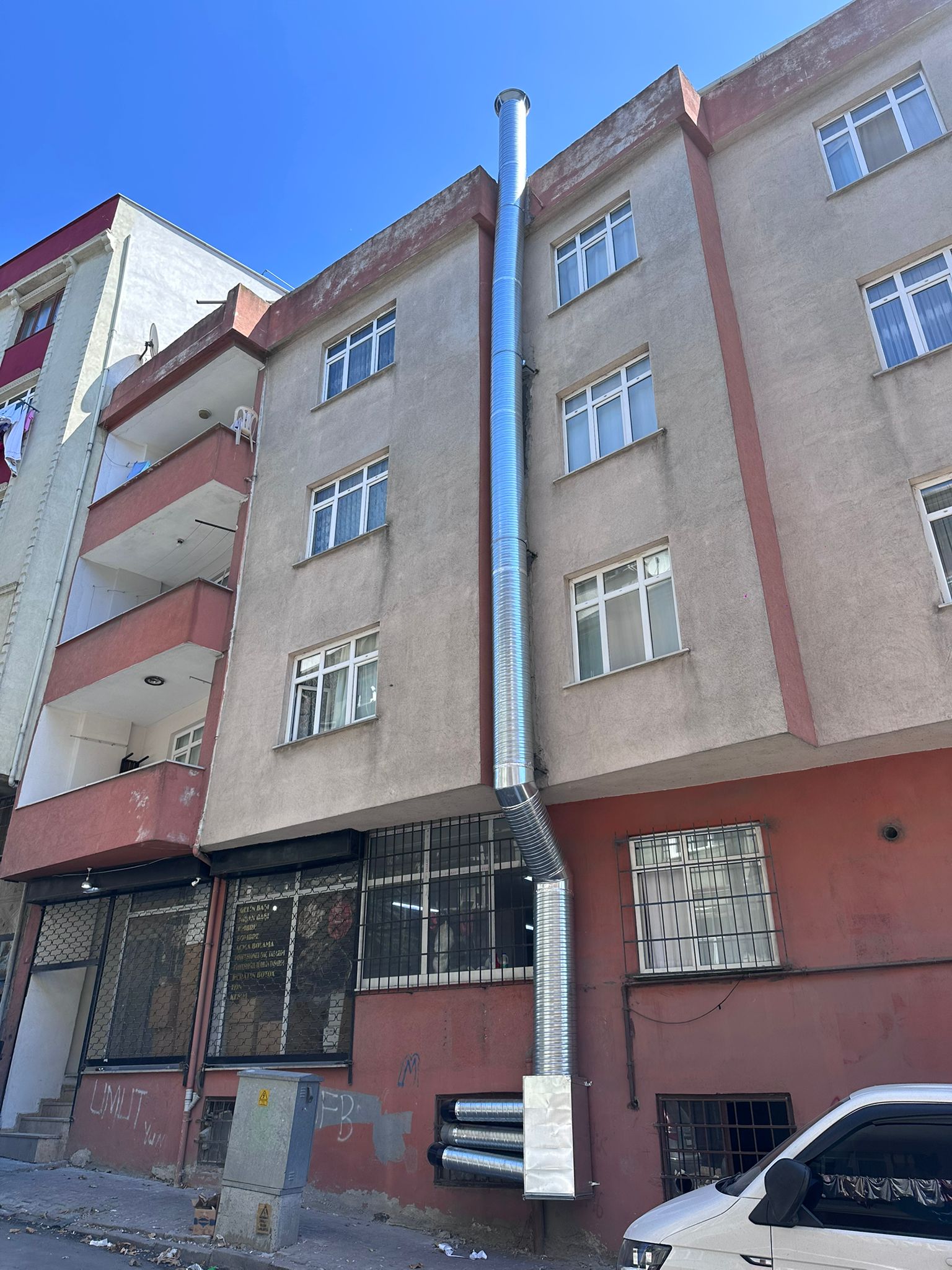 havalandirma borulari bina yukari spiral